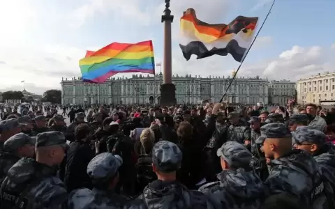 El parlamento ruso aprob� la ley que proh�be la difusi�n de contenidos LGBT+