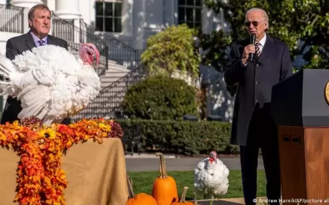 Biden ironiza sobre comicios en indulto de Acci�n de Gracias