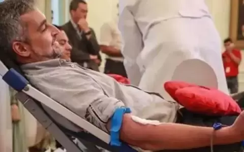 Abdo Ben�tez se realiz� un chequeo m�dico en un hospital p�blico y caus� pol�mica