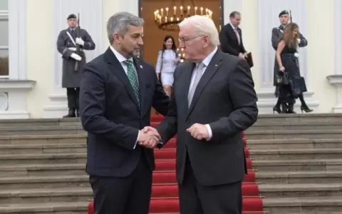 Abdo se reuni� con el presidente alem�n