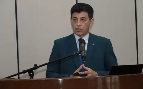 Ministro de la Corte reconoce que hay una crisis de institucionalidad