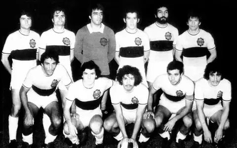 El Rey de Copas celebra 43 a�os de su primera final mundial