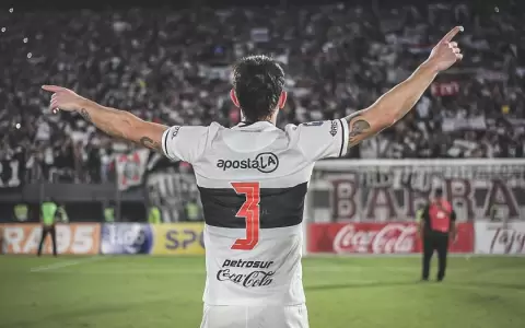 Alejandro Silva: �Hay que jugar m�s y llorar menos�