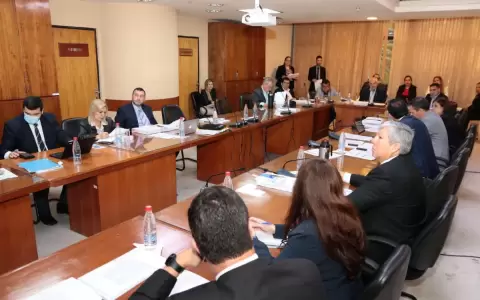 Comisi�n de Hacienda busca equilibrar PGN 2023