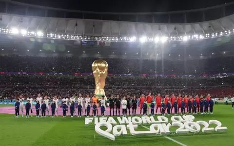 Estados Unidos y Gales firman el primer empate del Mundial