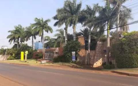 Hallan a adolescente asesinada en el interior de un motel