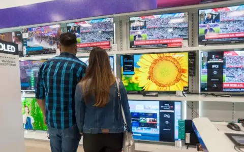 El boom de los televisores: fiebre del Mundial se siente pese a la ausencia de la albirroja