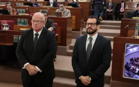 Jorge Bogar�n Gonz�lez y C�sar Rossel.