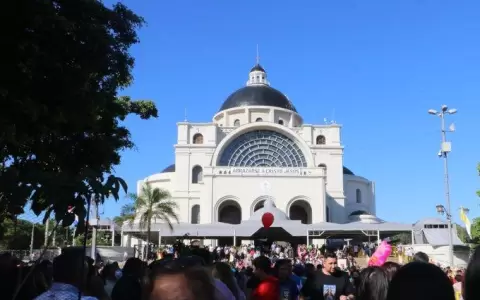 Novenario Caacup� 2022: obispo exhorta a la unidad entre paraguayos