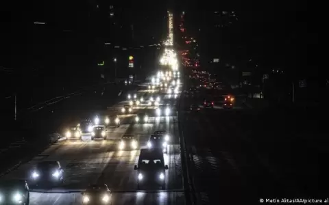 Ataque ruso deja tres muertos y a Kiev sin suministro de agua