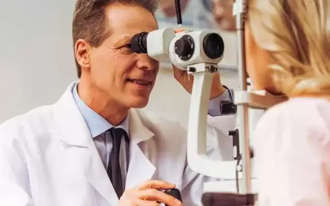 De qu� forma el estr�s acelera el envejecimiento ocular