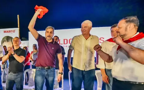 Internas ANR: �Seg�n los sondeos ya estamos en un empate t�cnico�, dice Abdo Ben�tez