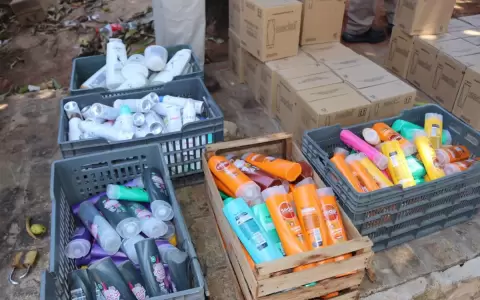 Incautan gran cantidad de cosm�ticos por presunto contrabando