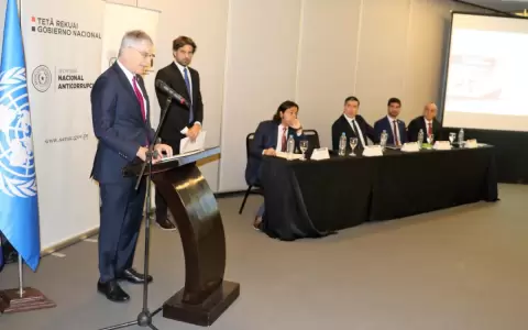 Marc Ostfield: �Seguiremos denunciando la corrupci�n y a los corruptos�