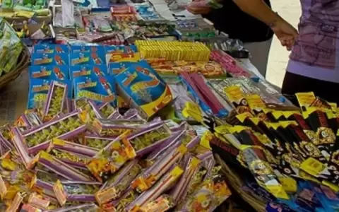 Concejala pide mayores controles de venta de pirotecnia