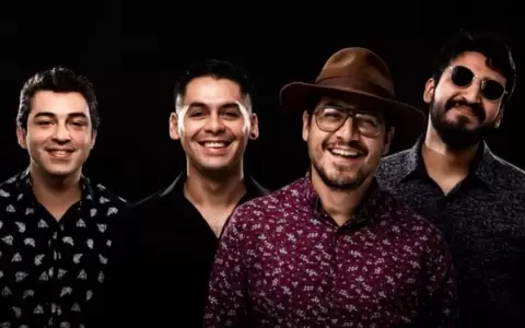 Concierto de Versi�n Palma Loma Blues en Plaza Constituci�n