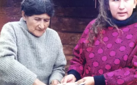"Orden del Yacar�" para Juana Marta Rodas y Julia Is�drez