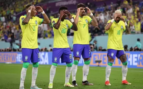 Samba pra voc�: Brasil golea a Corea y se mete en cuartos