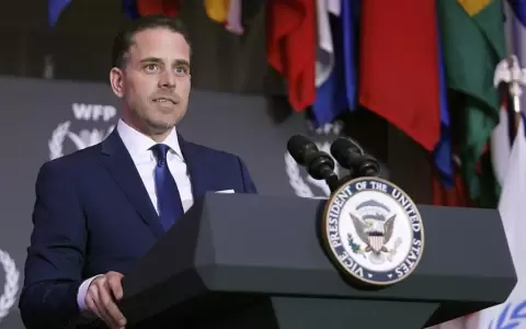 Twitter bloque� una noticia que afectaba al hijo de Joe Biden