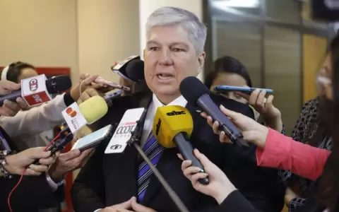 Anexo C de Itaip�: �Debemos ir con una postura firme�, dice senador