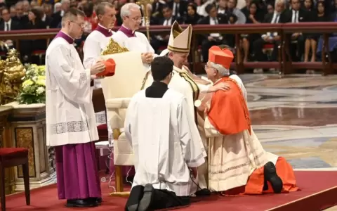Adalberto Mart�nez en el Vaticano: en el 2022, Paraguay tuvo su primer cardenal