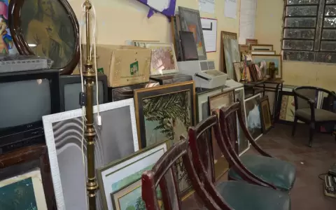 Hasta ma�ana se recibe donaciones a Corazones Abiertos para su posterior venta