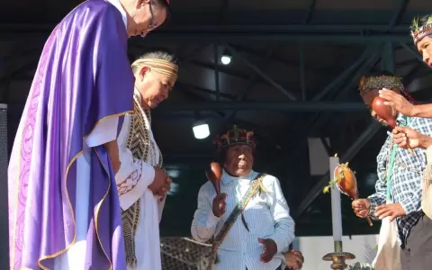 S�ptimo d�a de novenario: instan a defender a los pueblos originarios
