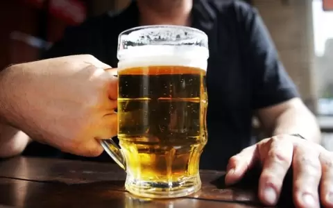 En estas fiestas, Salud lanza un mensaje: "Que el alcohol no te gu�e a una tragedia"