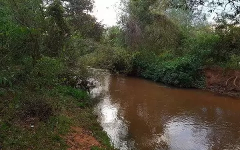 Otra tragedia en el feriado: dos hermanos mueren ahogados en arroyo