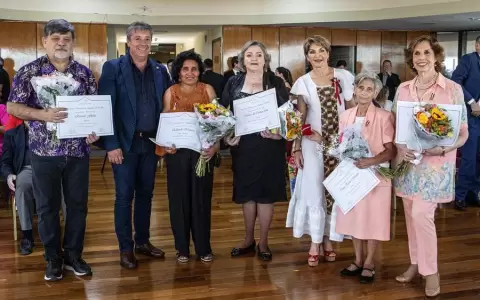 El Congreso Nacional distingui� a cinco nuevos "Maestros del arte"