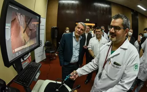 Equipo de simulaci�n laparosc�pica, una innovaci�n en Hospital Nacional