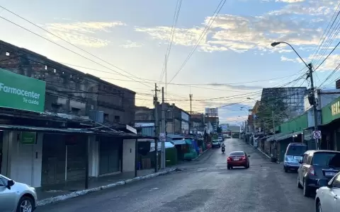 As� amaneci� el Mercado 4 tras limpieza municipal durante la madrugada