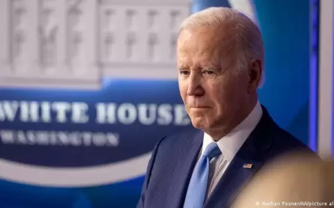 Biden afirma que respalda el plan de paz ucraniano