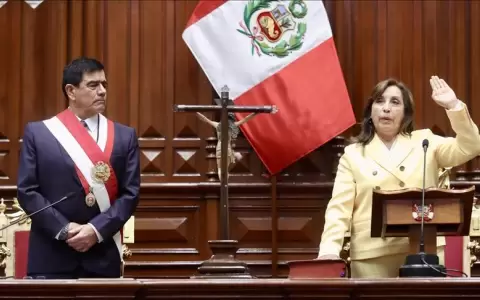 Dina Boluarte elegir� a un nuevo gabinete que deber� permitir al Per� salir de la crisis