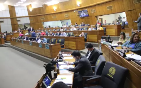 Diputados aprueba que el Estado se haga cargo del pago de millonaria deuda a exobreros de Acepar