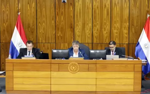 Diputados en modo campa�a pol�tica, dejan sesi�n extra sin cu�rum