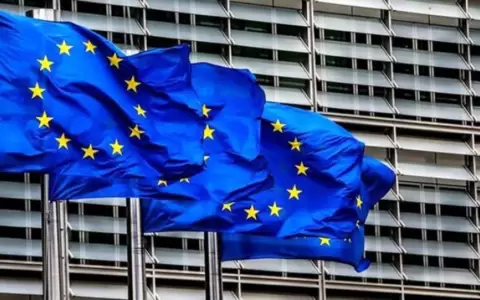 UE espera aprobar nuevas sanciones contra Rusia y m�s fondos para armas