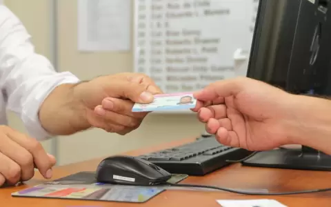 �ltimo d�a: exhortan a actualizar datos en el RCP con miras a las generales