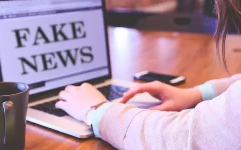 Conversatorio sobre fake news y periodismo de datos en Ciudad del Este