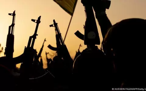 Atentado en Irak deja ocho polic�as muertos