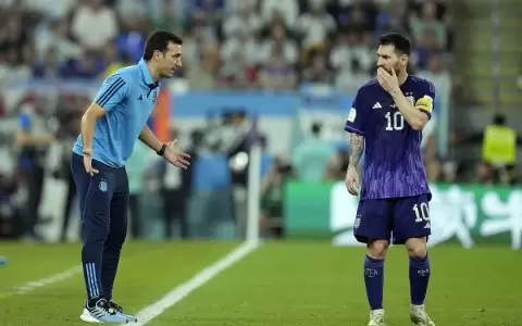 �Lionel Messi quer�a un gol m�s para eliminar a Polonia?