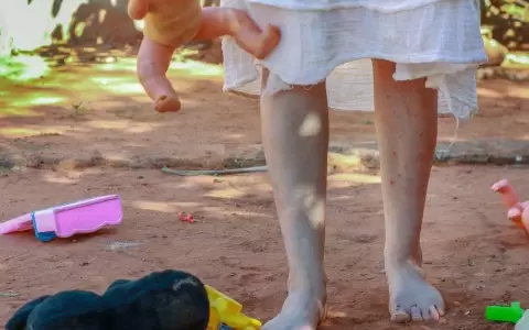 Imagen de referencia sobre el estreno de Eme'e ch�ve ne memby, corto acerca del criadazgo.