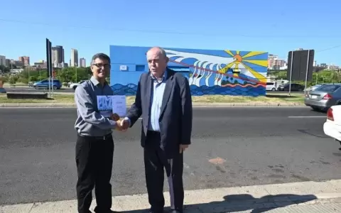 Inauguraci�n del mural �Levantar la paz� en la Costanera de Asunci�n