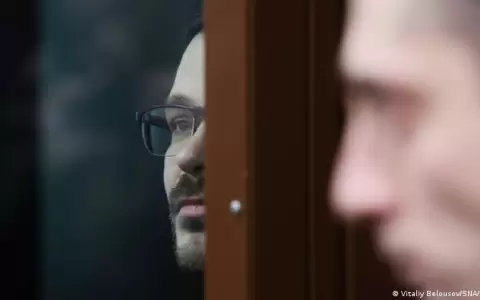 Rusia declara culpable a opositor ruso Ilia Yashin por denunciar cr�menes de guerra en Ucrania