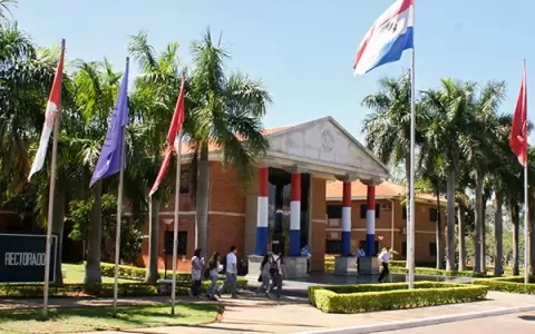 Ley que simplifica expedici�n de t�tulos universitarios tiene visto bueno en el Senado