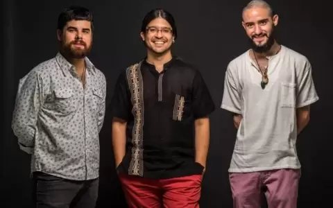 Pedro Mart�nez Tr�o presenta composici�n dedicada a Mangor�