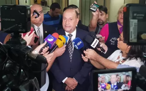 Senado convocar� al contralor para que argumente sobre "m�xima corrupci�n" en IPS