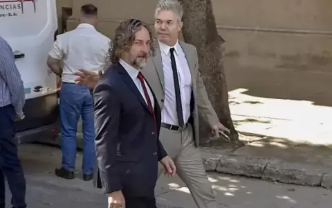 Crimen de Fernando B�ez Sosa: piden prisi�n perpetua para los ocho rugbiers