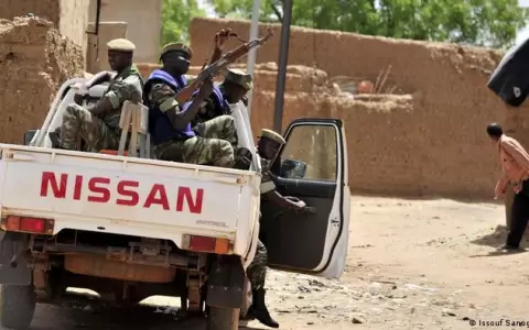 Hallan los cuerpos de 28 hombres muertos a tiros en Burkina Faso