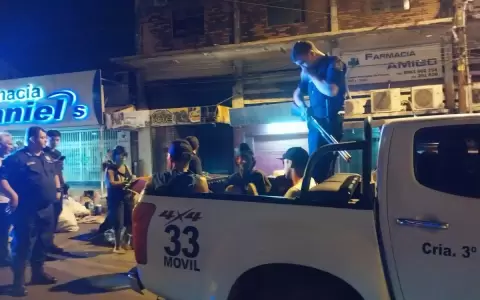 Atrapan a cinco presuntos microtraficantes en zona del Mercado 4